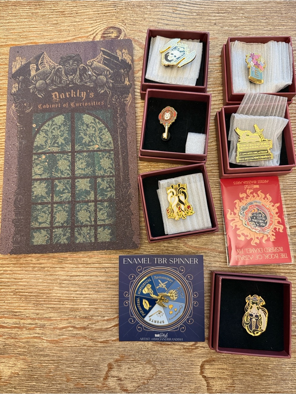 Assorted Bookish Box Items - Picture 7 of 11